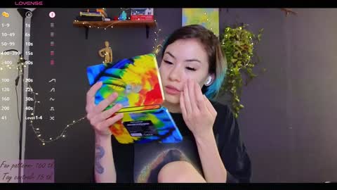 Alice  vacation  online show from 22, 12, 2024