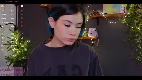 Alice  vacation  online show from 28, 12, 2024