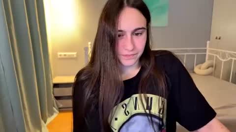 alicekollt online show from 18, 6, 2026