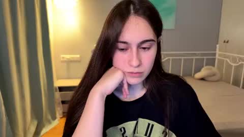 alicekollt online show from 30, 6, 2026