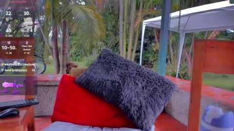 Snapshot of alicemrtnzz chatting on 18, 11, 2025 alicemrtnzz online show from 18, 11, 2025