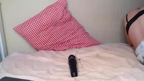 Snapshot of alicerabdit chatting on 4, 5, 2026 Alice online show from 4, 5, 2026