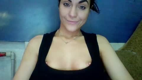 Snapshot of alicetailorrr chatting on 16, 6, 2026 AliceTailorrr online show from 16, 6, 2026