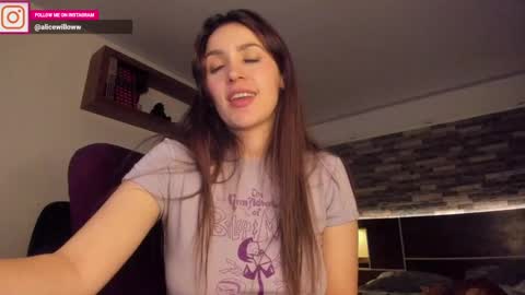 Snapshot of alicewillow chatting on 21, 2, 2025 Alice online show from 21, 2, 2025