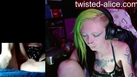 Snapshot of alicewonder52 chatting on 23, 5, 2026 Alice online show from 23, 5, 2026