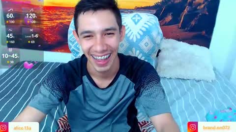 CATALINA Y ANDRES online show from 29, 1, 2025