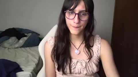 Snapshot of alicia_love29 chatting on 9, 12, 2024 Alice online show from 9, 12, 2024