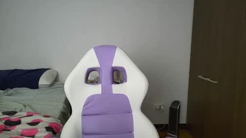 Snapshot of alicia_love29 chatting on 20, 12, 2024 Alice online show from 20, 12, 2024