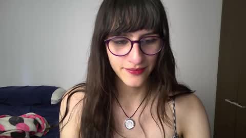 Snapshot of alicia_love29 chatting on 2, 1, 2025 Alice online show from 2, 1, 2025