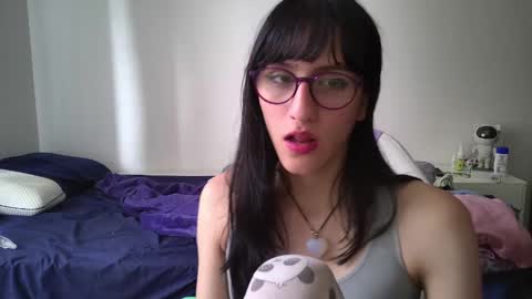 Snapshot of alicia_love29 chatting on 3, 2, 2025 Alice online show from 3, 2, 2025