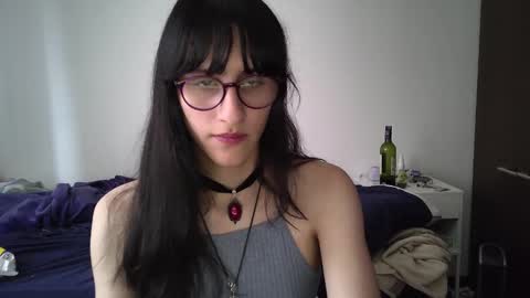 Snapshot of alicia_love29 chatting on 13, 2, 2025 Alice online show from 13, 2, 2025