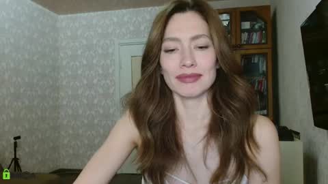 Alicia online show from 8, 10, 2025