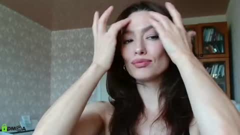 Alicia online show from 5, 7, 2026
