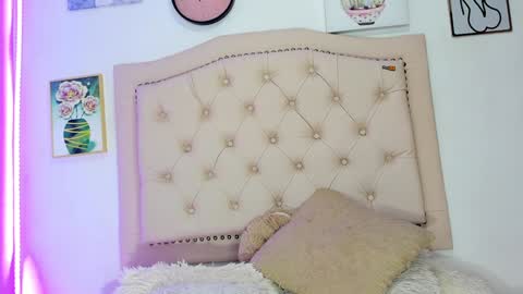 Snapshot of alicia_trece chatting on 7, 2, 2025 online show from 7, 2, 2025