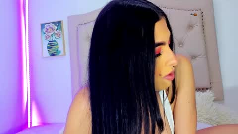 Snapshot of alicia_trece chatting on 20, 2, 2025 online show from 20, 2, 2025