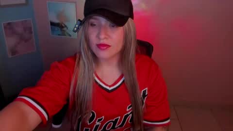 Snapshot of aliciaballard chatting on 1, 6, 2026 Jennyfer online show from 1, 6, 2026