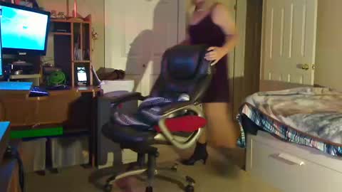 Alicia deHart  Help me reach 1000 Followers. Its FREE online show from 12, 10, 2025