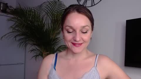 Alicia online show from 7, 2, 2025