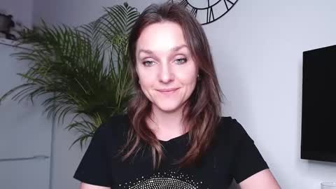 Alicia online show from 18, 2, 2025