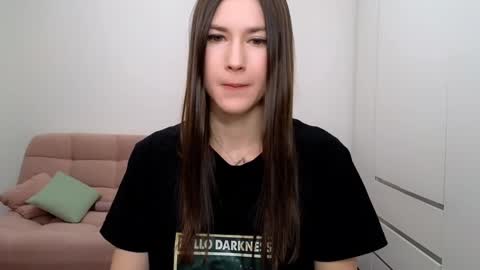 Snapshot of alicianoveli chatting on 4, 2, 2025 alicianoveli online show from 4, 2, 2025