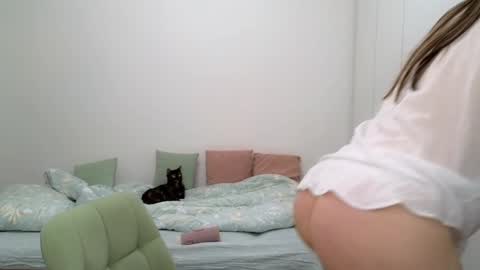 Snapshot of alicianoveli chatting on 7, 2, 2025 alicianoveli online show from 7, 2, 2025