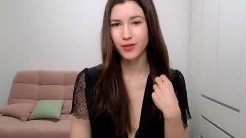 Snapshot of alicianoveli chatting on 18, 2, 2025 alicianoveli online show from 18, 2, 2025