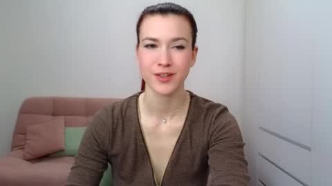 Snapshot of alicianoveli chatting on 16, 9, 2025 alicianoveli online show from 16, 9, 2025