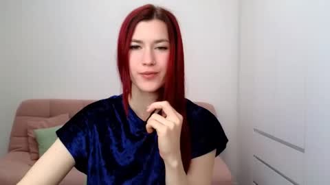 Snapshot of alicianoveli chatting on 20, 9, 2025 alicianoveli online show from 20, 9, 2025