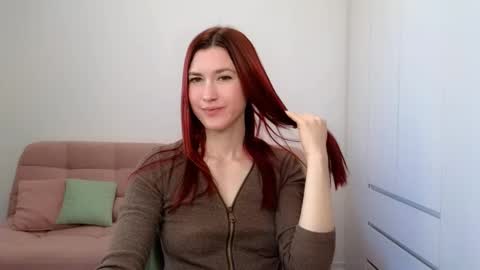 Snapshot of alicianoveli chatting on 24, 9, 2025 alicianoveli online show from 24, 9, 2025