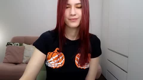 Snapshot of alicianoveli chatting on 30, 10, 2025 alicianoveli online show from 30, 10, 2025