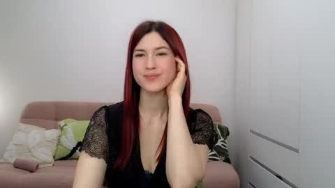 Snapshot of alicianoveli chatting on 1, 11, 2025 alicianoveli online show from 1, 11, 2025