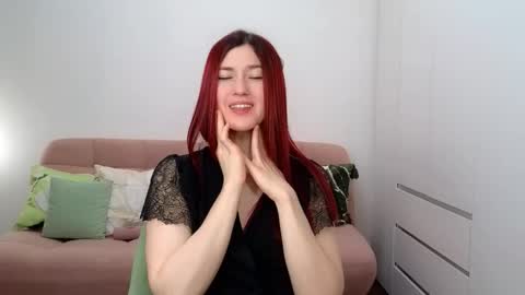 Snapshot of alicianoveli chatting on 15, 11, 2025 alicianoveli online show from 15, 11, 2025