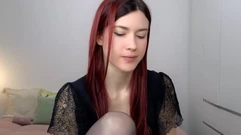 Snapshot of alicianoveli chatting on 29, 11, 2025 alicianoveli online show from 29, 11, 2025