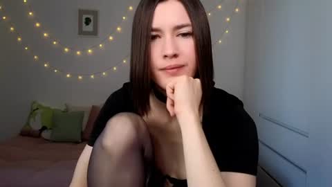 Snapshot of alicianoveli chatting on 9, 7, 2026 alicianoveli online show from 9, 7, 2026