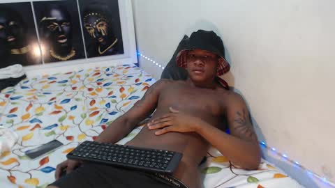 Snapshot of alid_17 chatting on 7, 12, 2024 Alid 17 online show from 7, 12, 2024