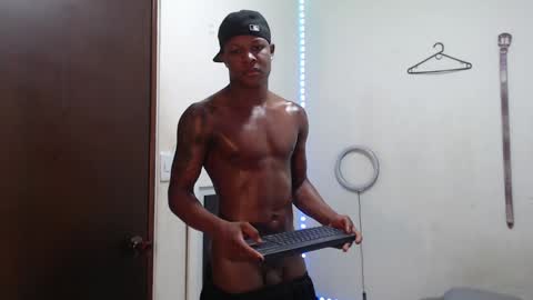 Snapshot of alid_17 chatting on 4, 1, 2025 Alid 17 online show from 4, 1, 2025