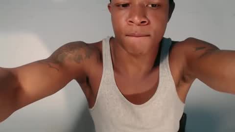 Snapshot of alid_17 chatting on 6, 3, 2025 Alid 17 online show from 6, 3, 2025