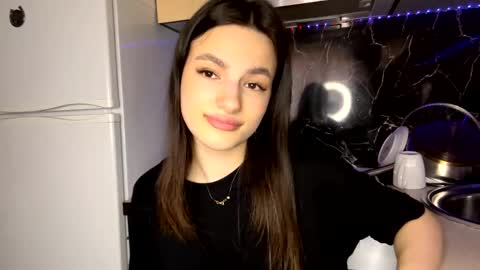 Niki online show from 5, 4, 2026