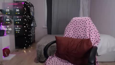 Mia online show from 25, 9, 2025