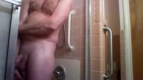 Snapshot of alienlove23 chatting on 1, 2, 2026 alienlove23 online show from 1, 2, 2026