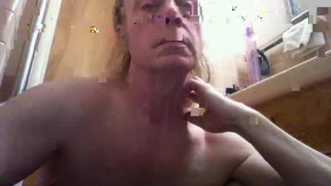 Snapshot of alienlove23 chatting on 29, 3, 2026 alienlove23 online show from 29, 3, 2026