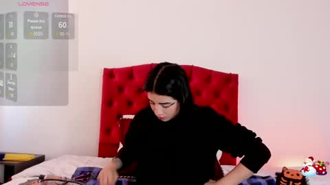 aliice_walker_ online show from 11, 12, 2024