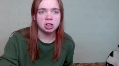 Snapshot of aliiice_stone chatting on 7, 11, 2025 Alice online show from 7, 11, 2025