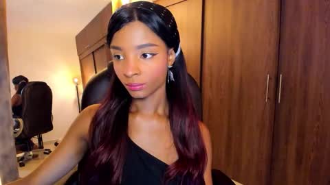 Snapshot of alika_houston chatting on 12, 9, 2025 IG Alik nasso online show from 12, 9, 2025