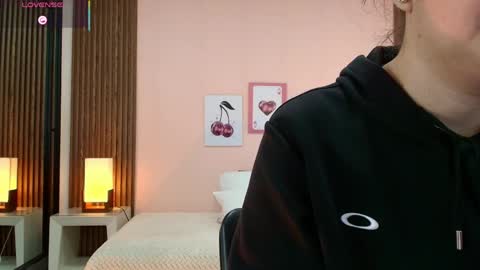 Alina online show from 10, 4, 2026