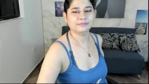 alinabozz1 online show from 8, 6, 2026
