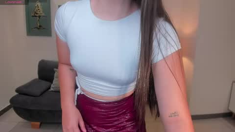 alinakravitz_ online show from 27, 5, 2026