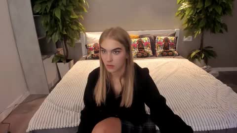 Alina online show from 9, 11, 2025