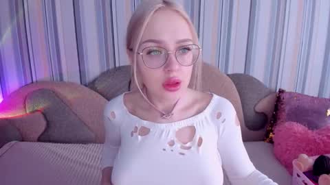 alinaocean online show from 25, 2, 2026