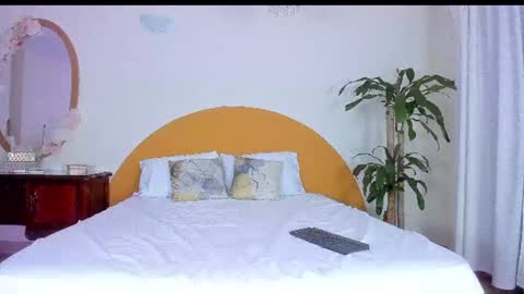 Snapshot of alinasimmons chatting on 11, 6, 2026 AlinaSimmons online show from 11, 6, 2026